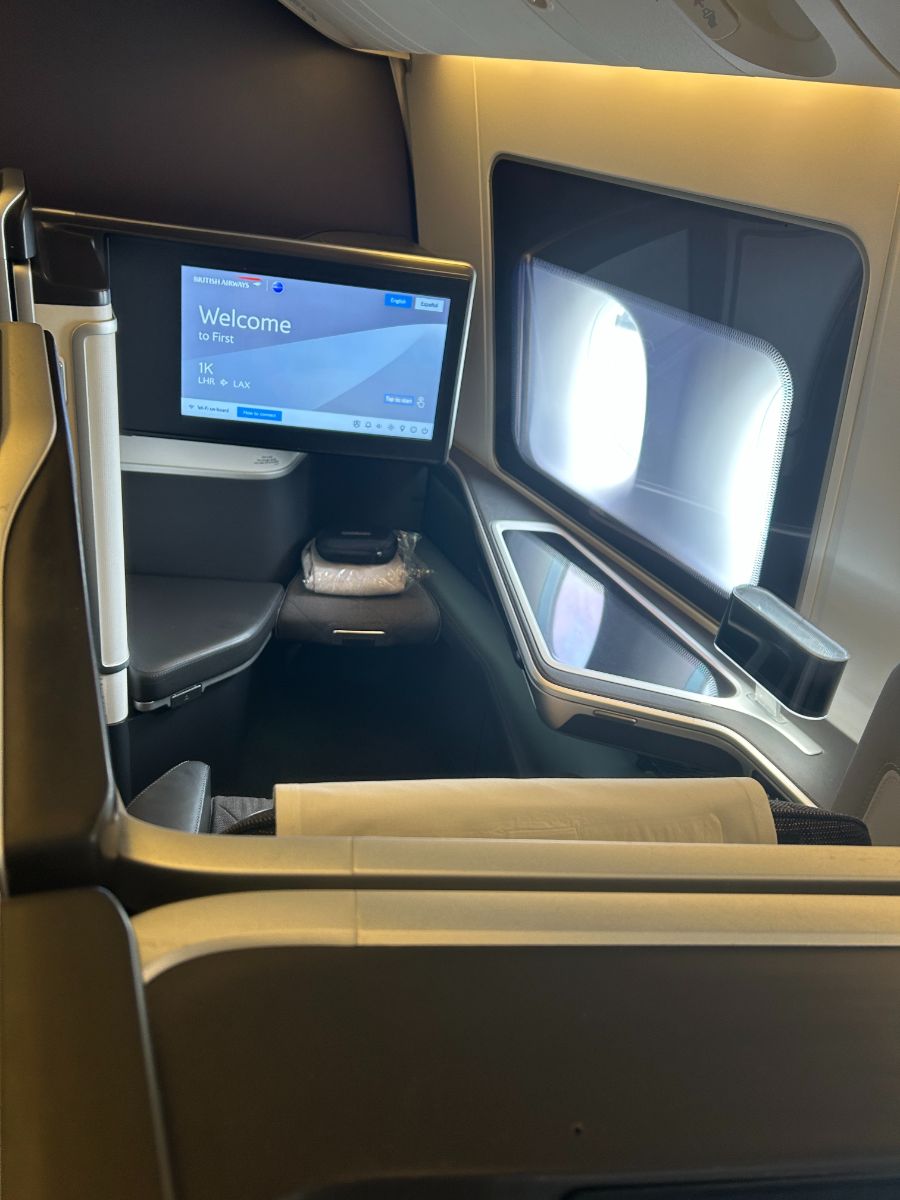 British Airways new First class Suite B777-300 