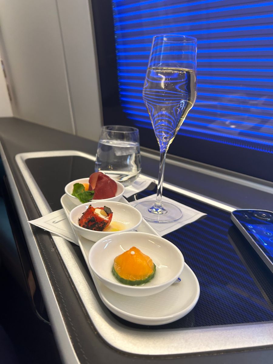 British Airways new First class Suite B777-300 - Food and Drink