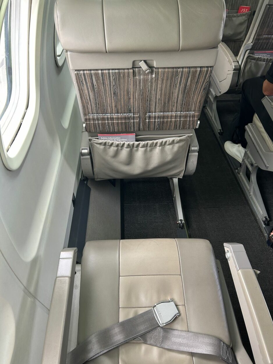 JSX Private Jet Seat 