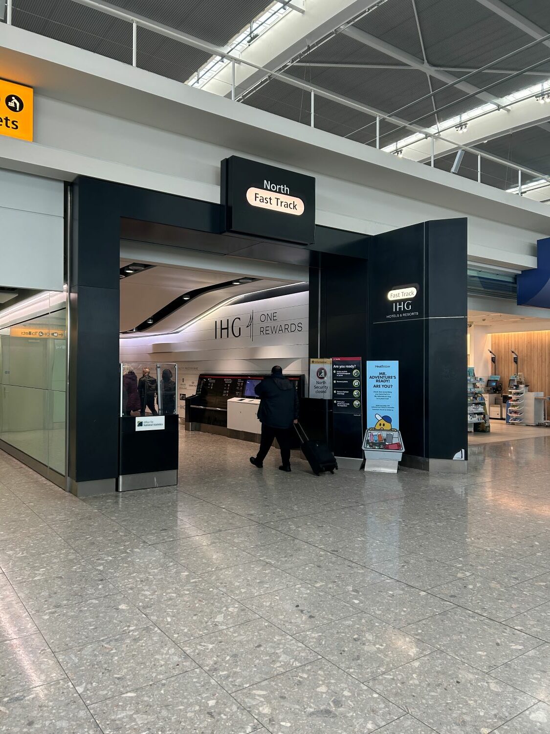 BA Heathrow - New BA First lounge refurb , New Club Check-in 4