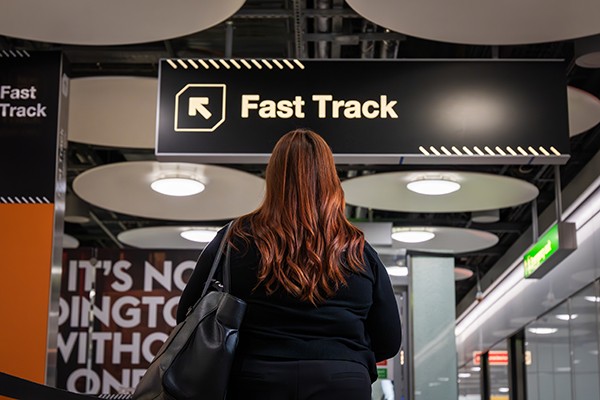 fast track arrivals