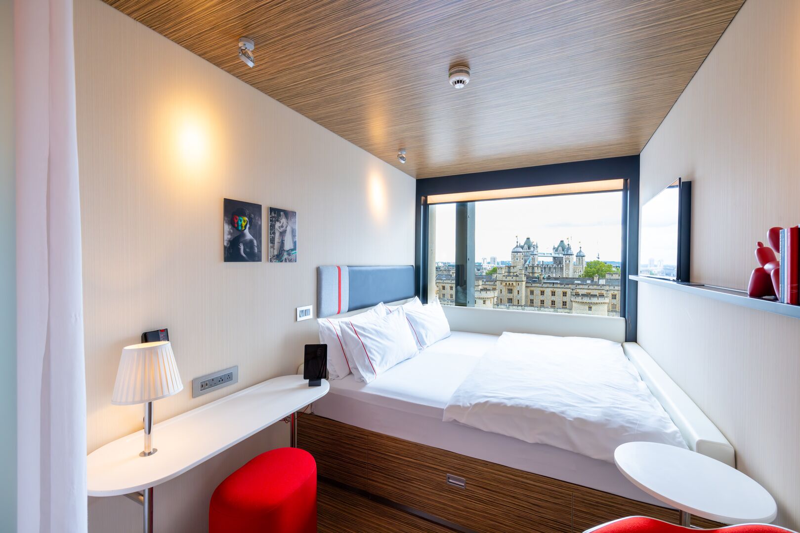 Tower of London citizenM
